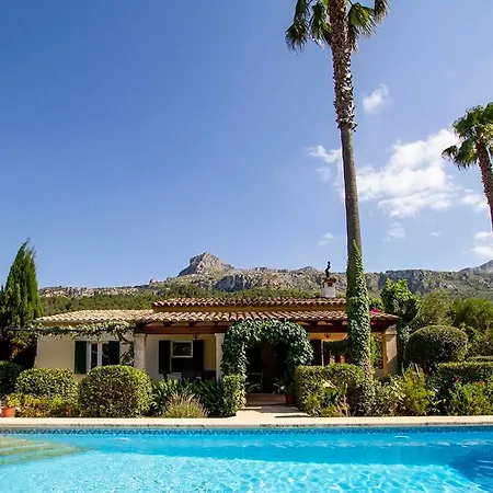 La Plana Villa *